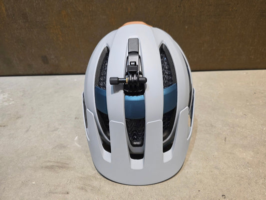 Helme von Trek, TREK BLAZE WAVECEL FAHRRADHELM / GRAVEL DARK AQUATIC vor USEDBIKES - OB.DE Hintergrund