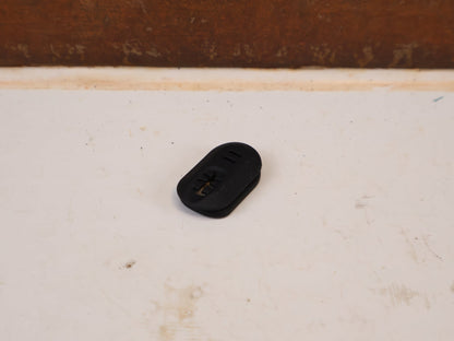 Zubehör von Trek, Trek Boone Internal Housing Grommet Dichtung Black W330578 vor USEDBIKES-OB.DE Hintergrund