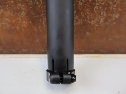 Sattelstütze von Trek, TREK CARBON SITZTURMAUFSATZ / SATTELSTÜTZEN AUFSATZ / MATT SCHWARZ / 135 X 20 MM vor USEDBIKES-OB.DE Hintergrund