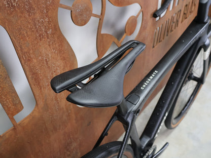 Gravel/Cyclocross von Trek, TREK CHECKMATE SLR 7 AXS / MATTE DEEP SMOKE / M vor USEDBIKES - OB.DE Hintergrund