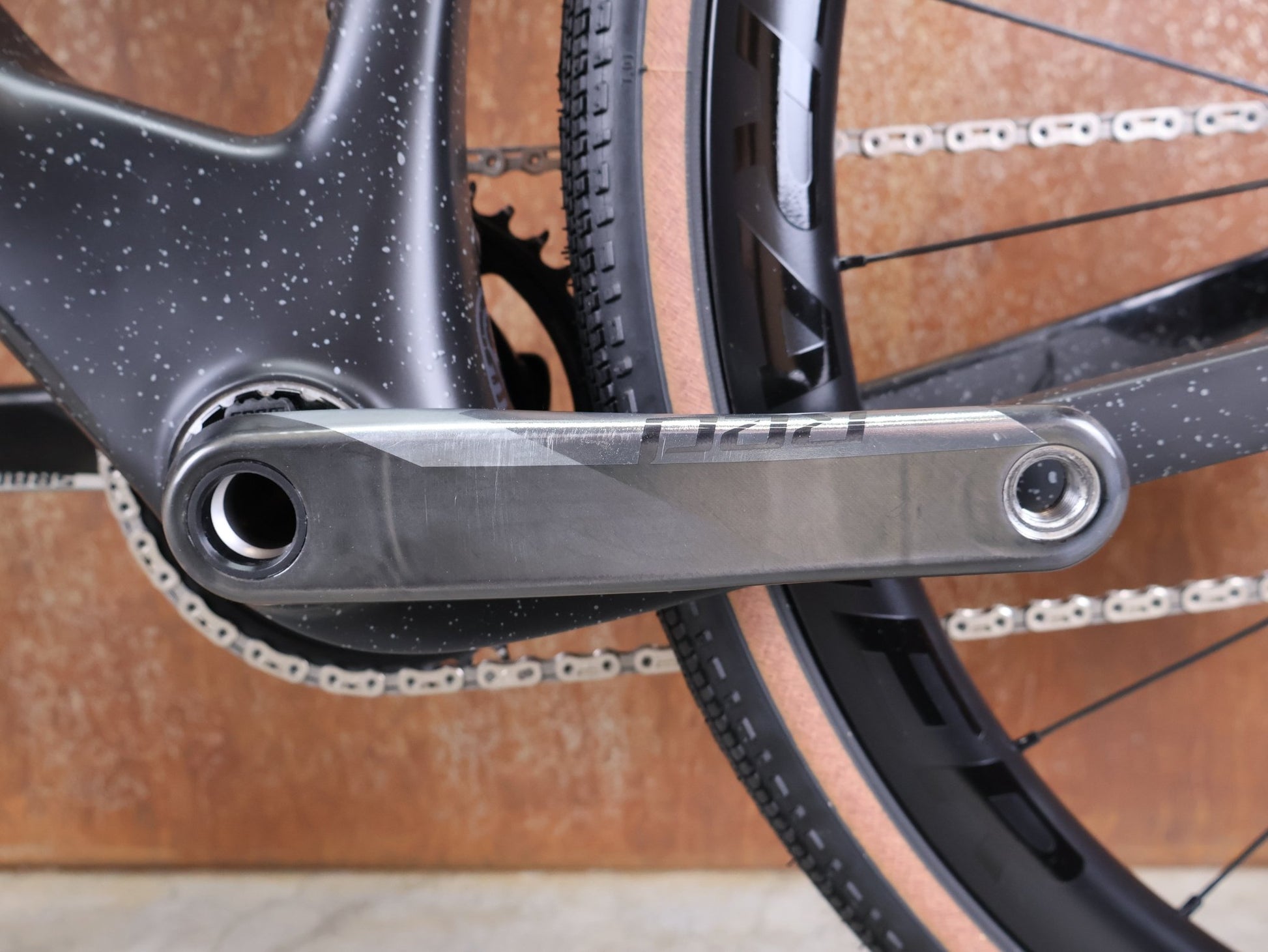 Gravel/Cyclocross von Trek, TREK CHECKMATE SLR 8 AXS / MATTE DEEP SMOKE / M/L vor USEDBIKES - OB.DE Hintergrund