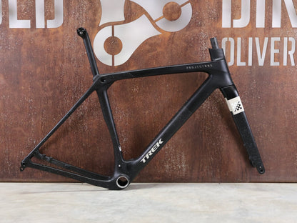 Gravel - /Cyclocrossrahmen von Trek, TREK CHECKMATE SLR RAHMENSET / M vor USEDBIKES - OB.DE Hintergrund