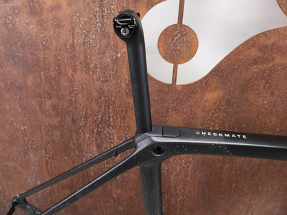 Gravel - /Cyclocrossrahmen von Trek, TREK CHECKMATE SLR RAHMENSET / M vor USEDBIKES - OB.DE Hintergrund