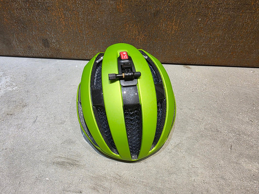 Helme von Trek, TREK CIRCUIT WAVECEL FAHRRADHELM / POWER SURGE vor USEDBIKES - OB.DE Hintergrund