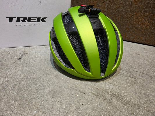 Helme von Trek, TREK CIRCUIT WAVECEL FAHRRADHELM / POWER SURGE vor USEDBIKES - OB.DE Hintergrund