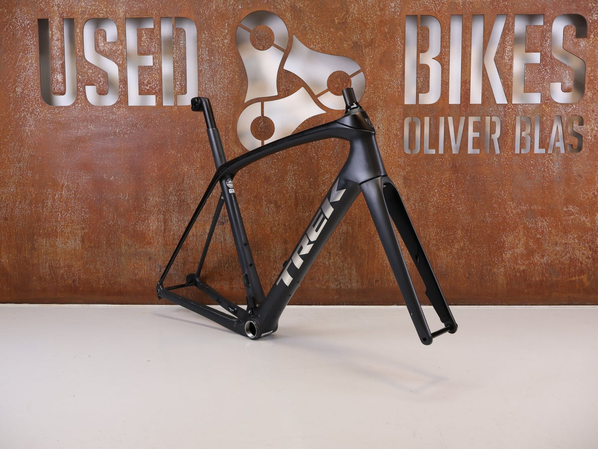 Rennradrahmen von Trek, Trek Domane SL 7 Rahmenset RH 56cm Carbon IsoSpeed / 2020 vor USEDBIKES-OB.DE Hintergrund
