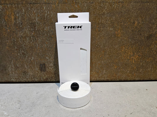 Griffe und Lenkerbänder von Trek, TREK DOUBLE GEL CORK LENKERBANDSET / WHITE vor USEDBIKES - OB.DE Hintergrund