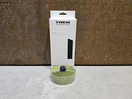 Griffe und Lenkerbänder von Trek, TREK ECOTACK LENKERBANDSET / POWER SURGE vor USEDBIKES - OB.DE Hintergrund