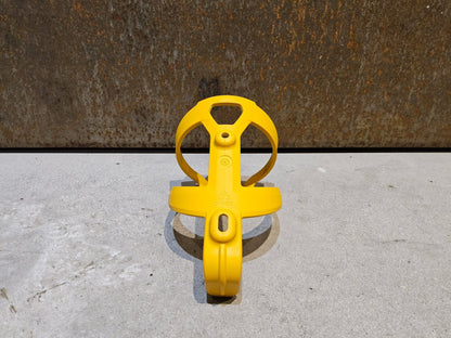 Trinkflaschen und Halter von Trek, TREK ELITE RECYCLED FLASCHENHALTER / BAJA YELLOW vor USEDBIKES - OB.DE Hintergrund