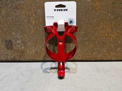 Trinkflaschen und Halter von Trek, TREK ELITE RECYCLED FLASCHENHALTER / CRIMSON DARK RED vor USEDBIKES - OB.DE Hintergrund