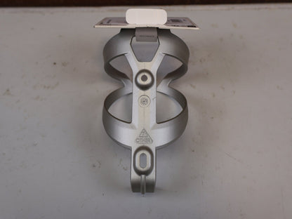 Trinkflaschen und Halter von Trek, TREK ELITE RECYCLED FLASCHENHALTER / LUNAR SILVER vor USEDBIKES-OB.DE Hintergrund