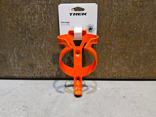 Trinkflaschen und Halter von Trek, TREK ELITE RECYCLED FLASCHENHALTER / ROARANGE vor USEDBIKES - OB.DE Hintergrund