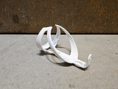 Trinkflaschen und Halter von Trek, TREK ELITE RECYCLED FLASCHENHALTER / WHITE vor USEDBIKES - OB.DE Hintergrund