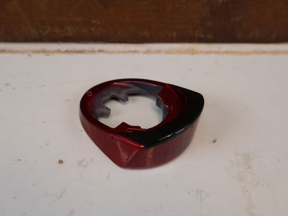 Zubehör von Trek, TREK EMONDA SL HEADSET COVER STEUERSATZ ABDECKUNG ROT / W5265956 vor USEDBIKES-OB.DE Hintergrund