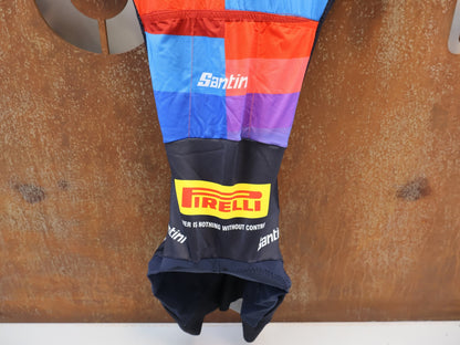 Damenbekleidung - TFR von Santini, TREK FACTORY RACING XC / PLUME ROAD SUIT / EVIE RICHARDS EDITION EX. WORLDCHAMP / GR. S vor USEDBIKES-OB.DE Hintergrund