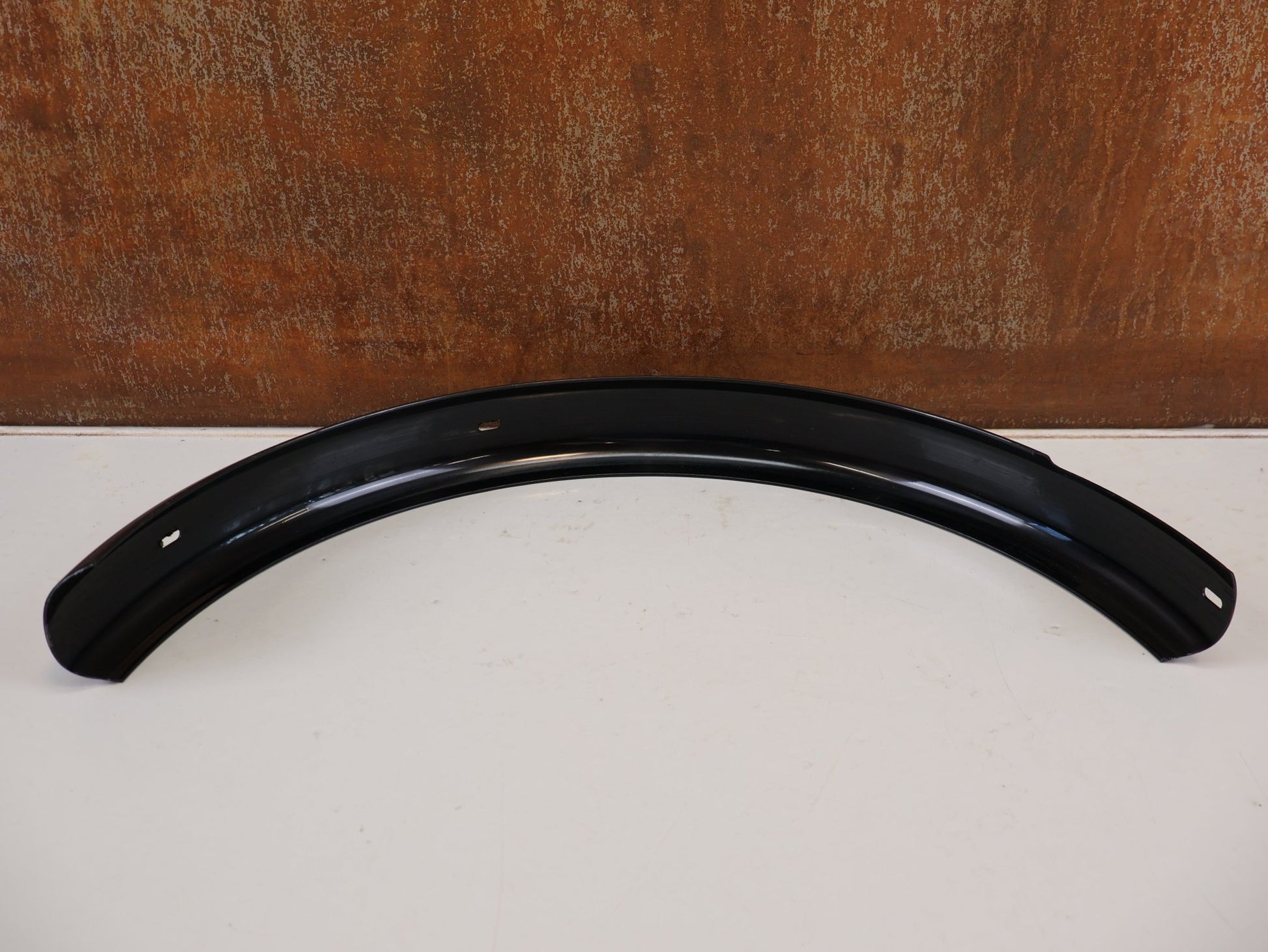 Schutzbleche, Gepäckträger & Körbe von Trek, TREK FETCH+ 2 SCHUTZBLECHSET 20 ZOLL SCHWARZ vor USEDBIKES-OB.DE Hintergrund
