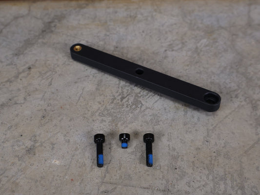 Trinkflaschen und Halter von Trek, TREK FLASCHENHALTER ADAPTER / 65 MM VERSETZUNG – INKL. HARDWARE – W5271627 vor USEDBIKES - OB.DE Hintergrund