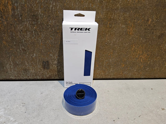 Griffe und Lenkerbänder von Trek, TREK GEL CORK LENKERBANDSET / HEX BLUE vor USEDBIKES - OB.DE Hintergrund