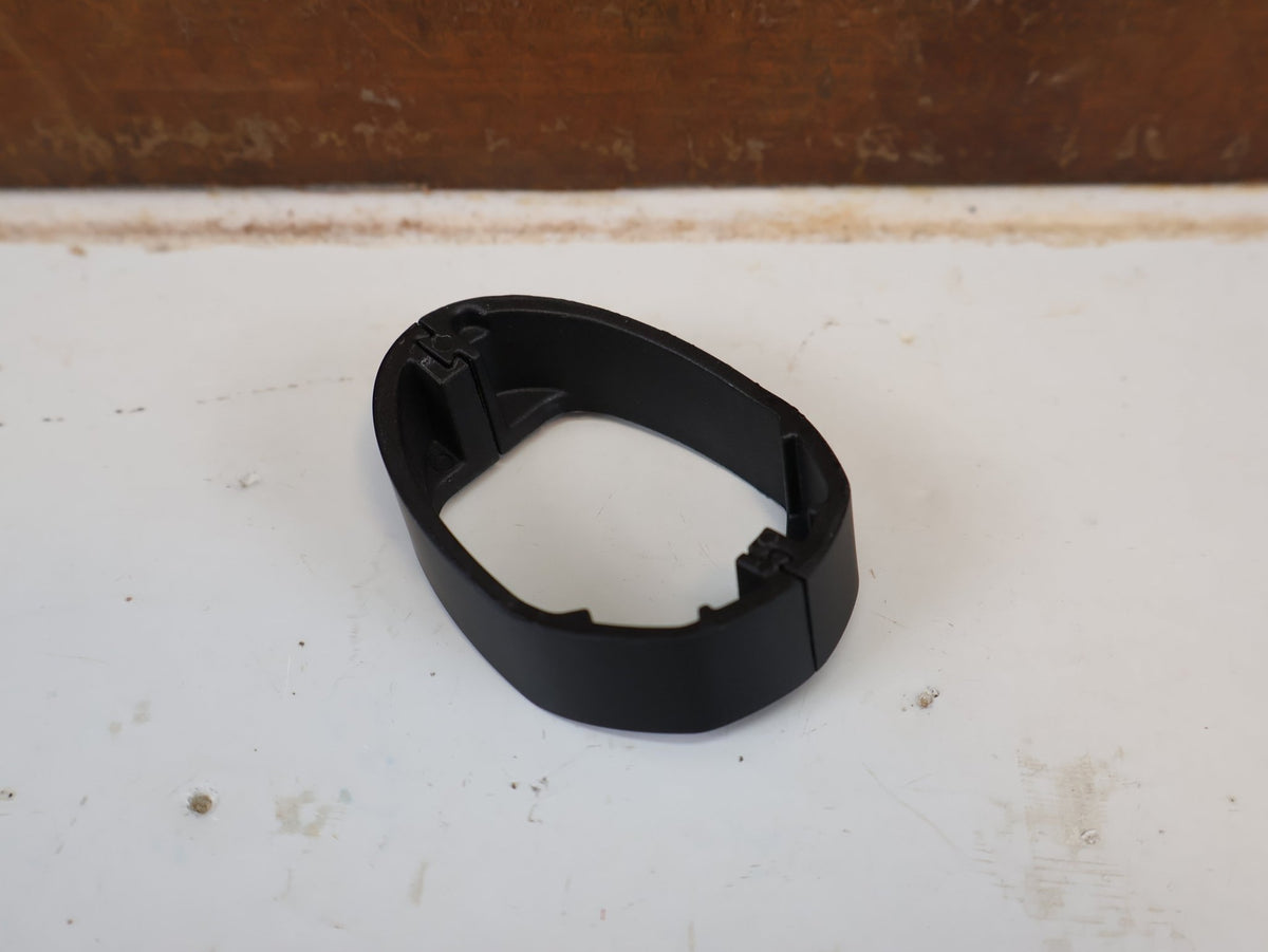 Zubehör von Trek, TREK HEADSET CABLE ROUTING SPACER STEUERSATZ 15MM / HAN 5253094 vor USEDBIKES-OB.DE Hintergrund