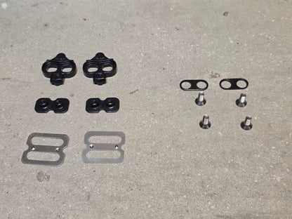 Pedale von Trek, TREK KOVEE COMP MOUNTAINBIKE / SPD KLICK PEDAL vor USEDBIKES - OB.DE Hintergrund