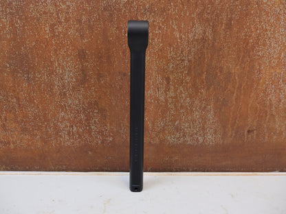 Sattelstütze von Trek, TREK KVF AERO CARBONSATTELSTÜTZE 280mm 5mm OFFSET vor USEDBIKES-OB.DE Hintergrund