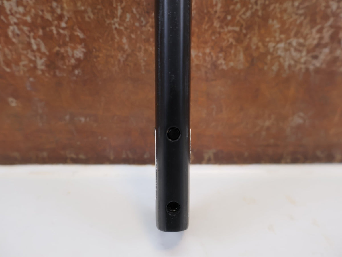 Sattelstütze von Trek, Trek Madone Gen 8 Carbon Sattelstütze 190mm 0mm Setback vor USEDBIKES-OB.DE Hintergrund