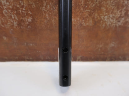 Sattelstütze von Trek, Trek Madone Gen 8 Carbon Sattelstütze 190mm 0mm Setback vor USEDBIKES-OB.DE Hintergrund