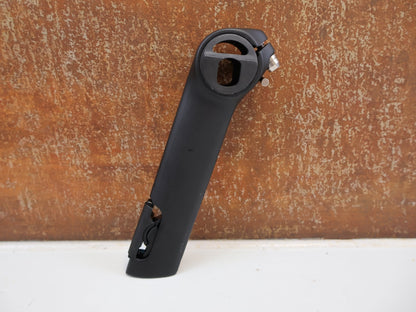 Sattelstütze von Bontrager, TREK MADONE GEN 8 SATTELSTÜTZE KURZ / 150MM / OFFSET 0MM / CARBON SMOKE / W5316714 vor USEDBIKES - OB.DE Hintergrund
