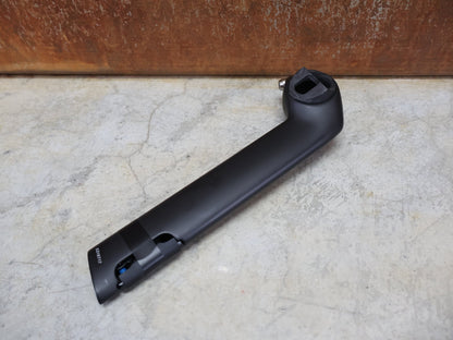 Sattelstütze von Trek, TREK – MADONE GEN 8 SATTELSTÜTZE / 190 MM / 20 MM SETBACK / ORIGINAL - ERSATZTEIL W5316717 vor USEDBIKES - OB.DE Hintergrund