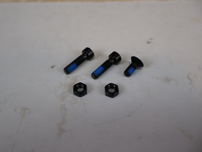 Vorbau von Trek, TREK MADONE SLR GEN 7 INTEGRATED BAR/STEM BLENDR-SOCKEL DUO / 5306656 vor USEDBIKES-OB.DE Hintergrund