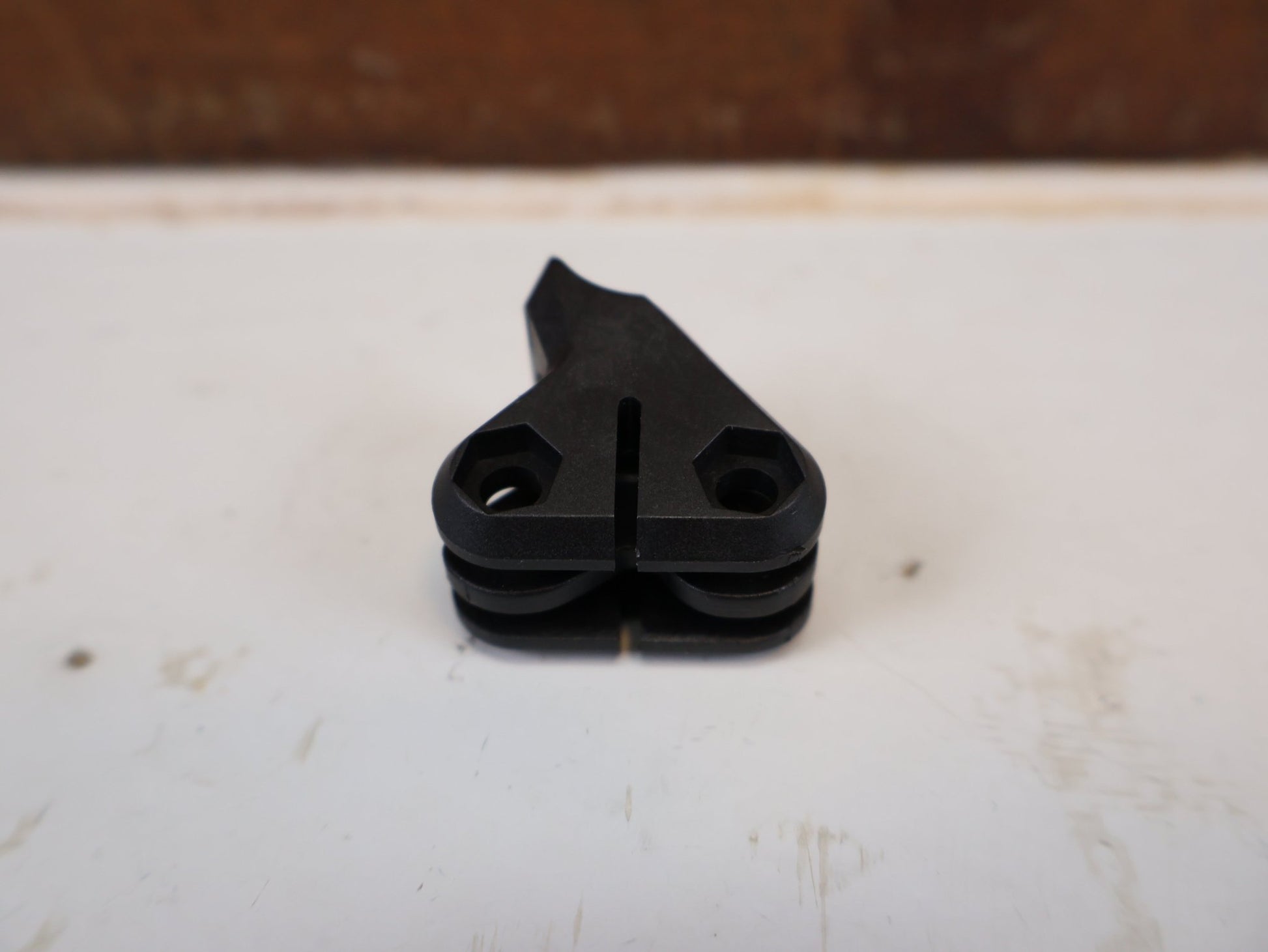 Vorbau von Trek, TREK MADONE SLR GEN 7 INTEGRATED BAR/STEM BLENDR-SOCKEL DUO / 5306656 vor USEDBIKES-OB.DE Hintergrund