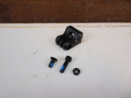 Vorbau von Trek, TREK MADONE SLR GEN 7 INTEGRATED BAR/STEM BLENDR-SOCKEL MONO / 5306655 vor USEDBIKES-OB.DE Hintergrund