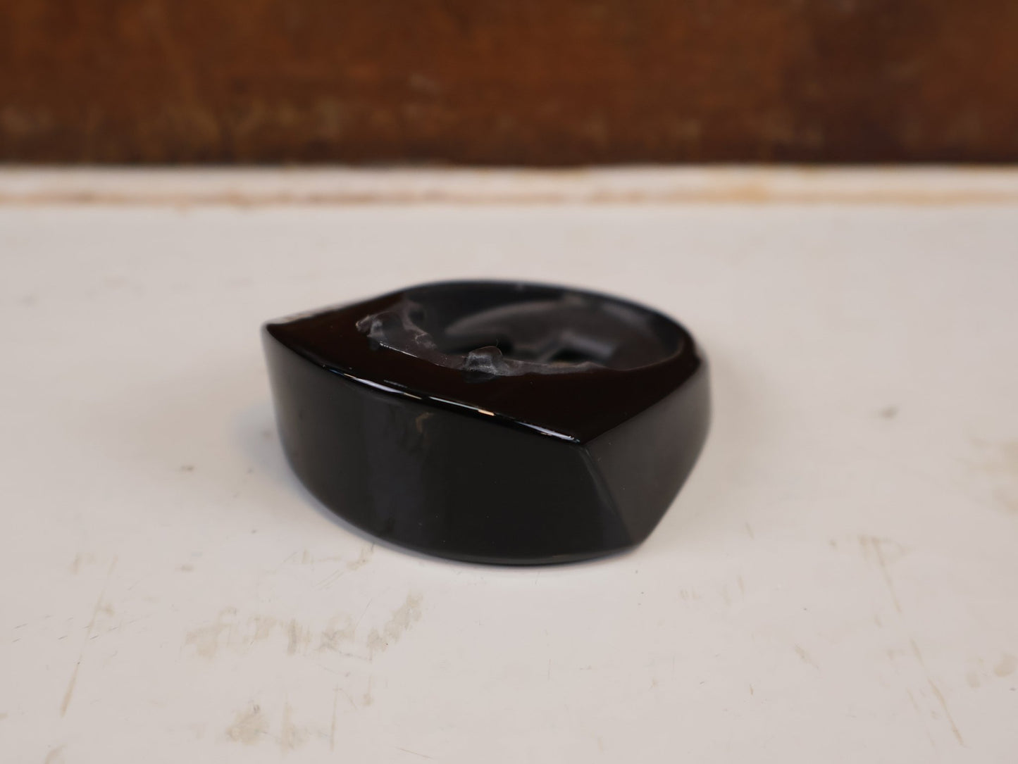Zubehör von Trek, TREK MADONE SLR HEADSET COVER STEUERSATZ ABDECKUNG BLACK W591670 vor USEDBIKES-OB.DE Hintergrund
