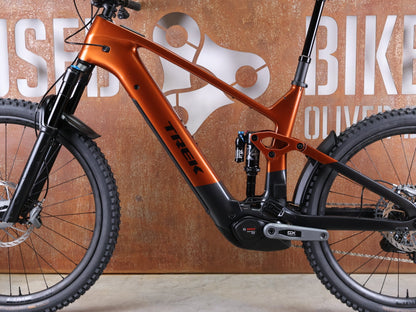 E - Mountainbike von Trek, TREK RAIL+ 9.8 GX AXS T - TYPE GEN 5 / PENNYFLAKE / XL vor USEDBIKES - OB.DE Hintergrund