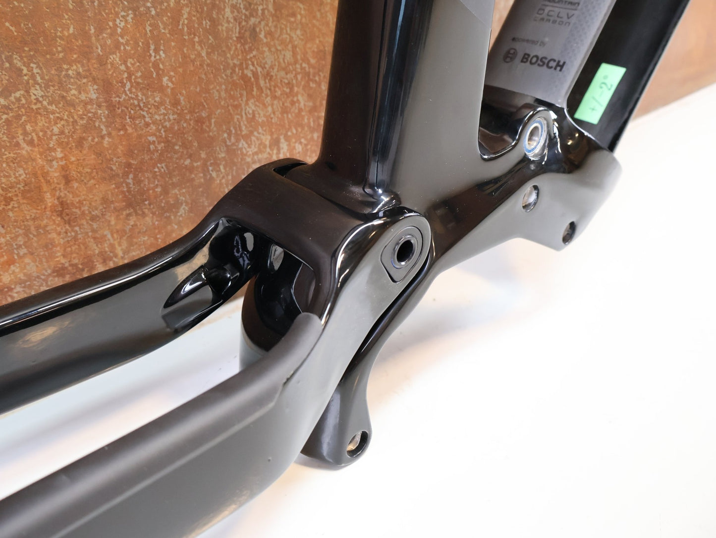 Zubehör von Trek, TREK RAIL C GEN 1 CARBON ERSATZRAHMEN M / E-MTB FRAME SET OCLV vor USEDBIKES-OB.DE Hintergrund