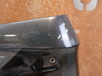 Zubehör von Trek, TREK RAIL CARBON HAUPTRAHMEN M / PRISMATIC PEARL LIGHT GREY 2022-2023 vor USEDBIKES-OB.DE Hintergrund