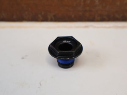 Zubehör von Trek, TREK RAIL HINTERBAU SCHRAUBEN KIT / REAR FRAME PIVOT HARDWARE 2020-2023 vor USEDBIKES-OB.DE Hintergrund