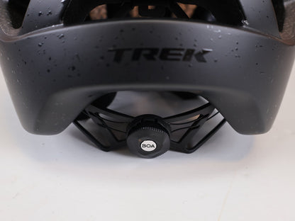 Helme von Trek, TREK RALLY WAVECEL MTB HELM / BLACK MATT / GRÖSSE M / FIDLOCK / 380G vor USEDBIKES - OB.DE Hintergrund