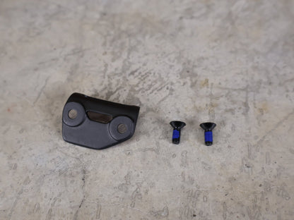 Zubehör von Trek, TREK ROAD FRONT DERAILLEUR HANGER / UMWERFER AUFNAHME – ORIGINAL ERSATZTEIL 5320961 vor USEDBIKES - OB.DE Hintergrund