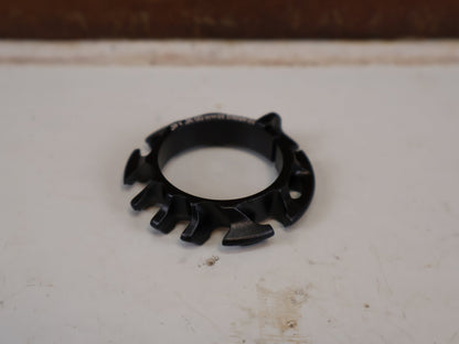 Zubehör von Trek, TREK ROAD HEADSET SPLIT RING KLEMMRING GRAU W5315339 vor USEDBIKES-OB.DE Hintergrund