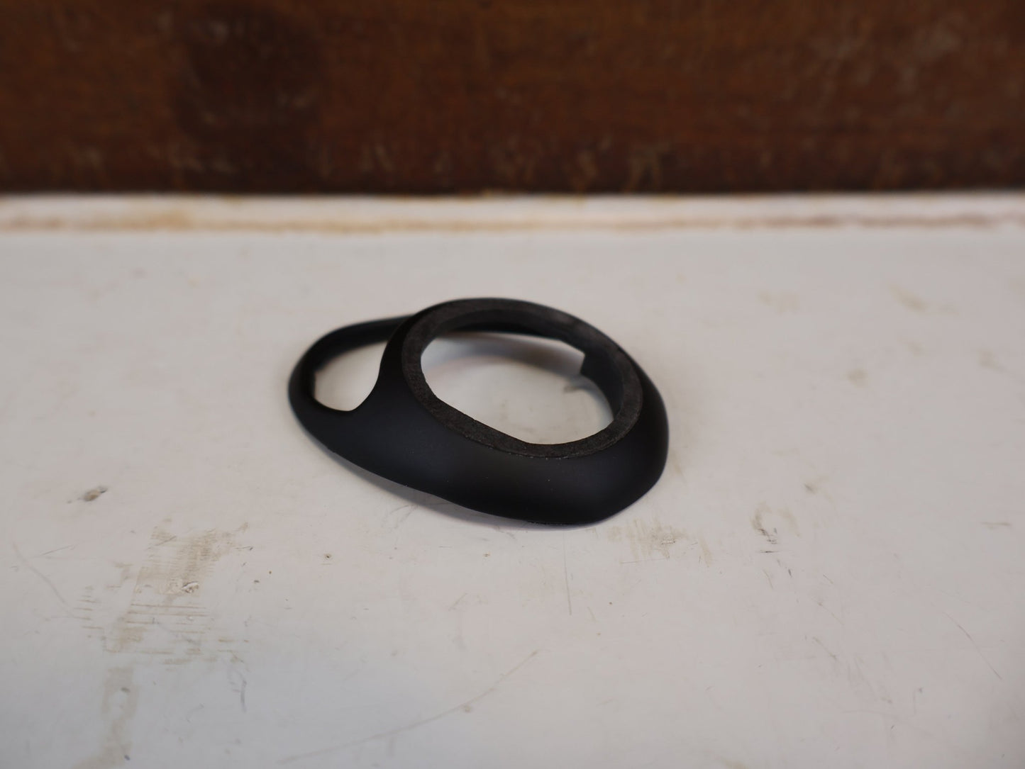Zubehör von Richtey, TREK ROAD INTEGRATED HEADSET ROUTING SPACER W5264867 / EMONDA / MADONE vor USEDBIKES-OB.DE Hintergrund