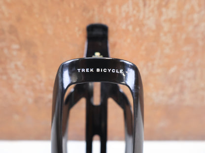 Trinkflaschen und Halter von Trek, Trek RSL Aero Flaschenhalter OCLV Carbon Black/Grey vor USEDBIKES-OB.DE Hintergrund