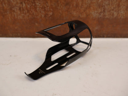 Trinkflaschen und Halter von Trek, Trek RSL Aero Flaschenhalter OCLV Carbon Black/Grey vor USEDBIKES-OB.DE Hintergrund