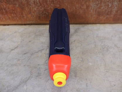 Trinkflaschen und Halter von Trek, TREK RSL AERO TRINKFLASCHE / 591ML / LIDL - TREK TEAM FLASCHE vor USEDBIKES - OB.DE Hintergrund