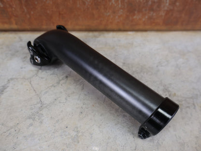 Sattelstütze von Bontrager, TREK SEAT MAST CARBON SITZTURMAUFSATZ SATTELSTÜTZE 175MM / SB 20MM vor USEDBIKES - OB.DE Hintergrund