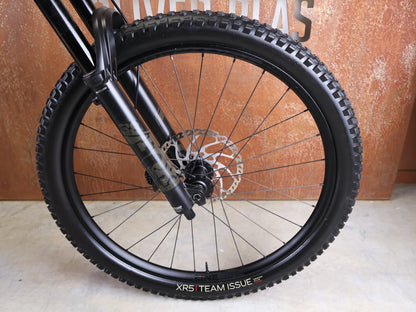 E - Mountainbike von Trek, TREK SLASH+ 9.7 SLX/XT / OLIVE DRAB / S vor USEDBIKES - OB.DE Hintergrund