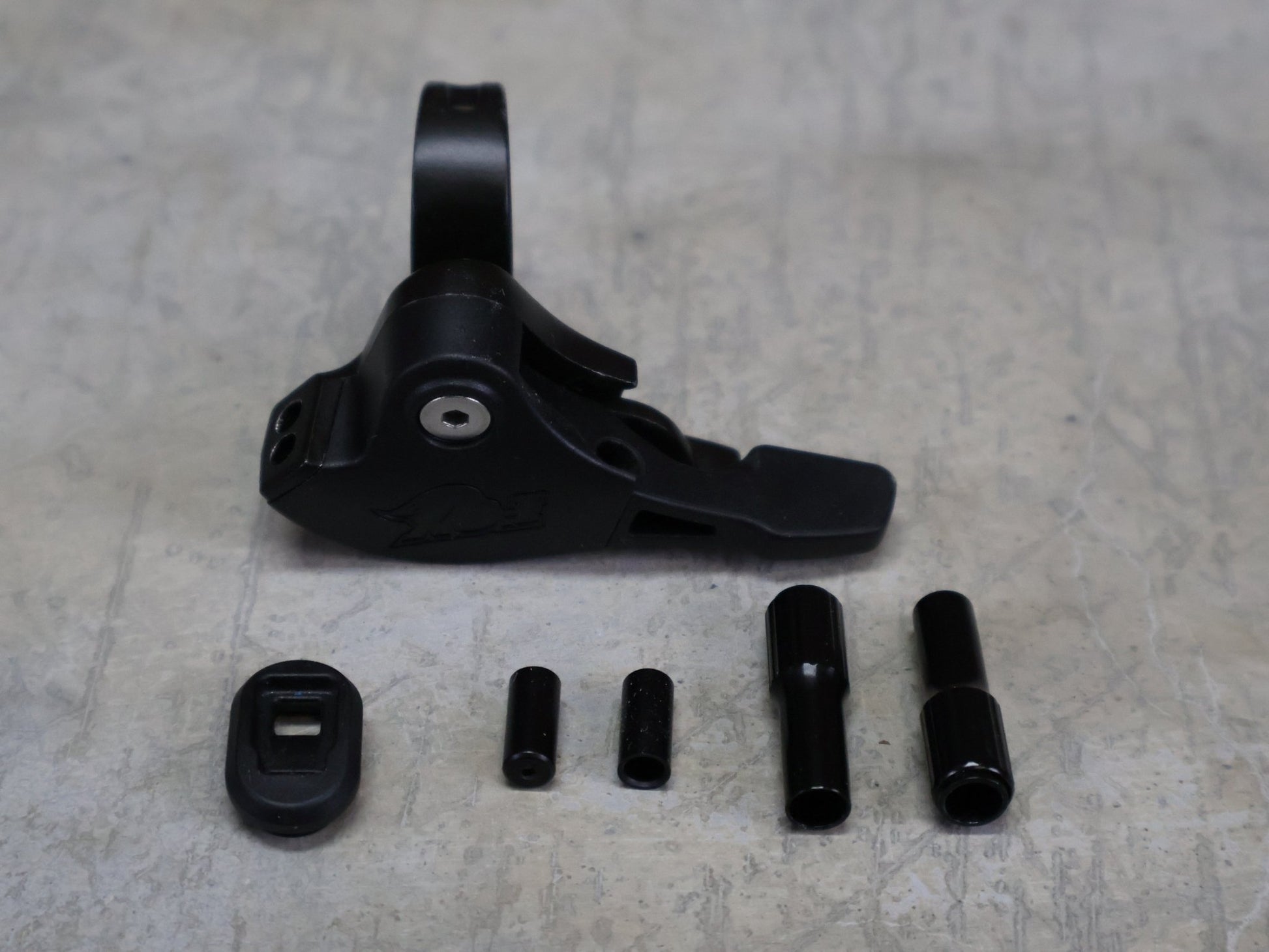 Mountainbikerahmen von Trek, TREK SUPERCALIBER GEN 1 FRAMESET INKL FEDERGABEL FOX PERFORMANCE / L vor USEDBIKES - OB.DE Hintergrund