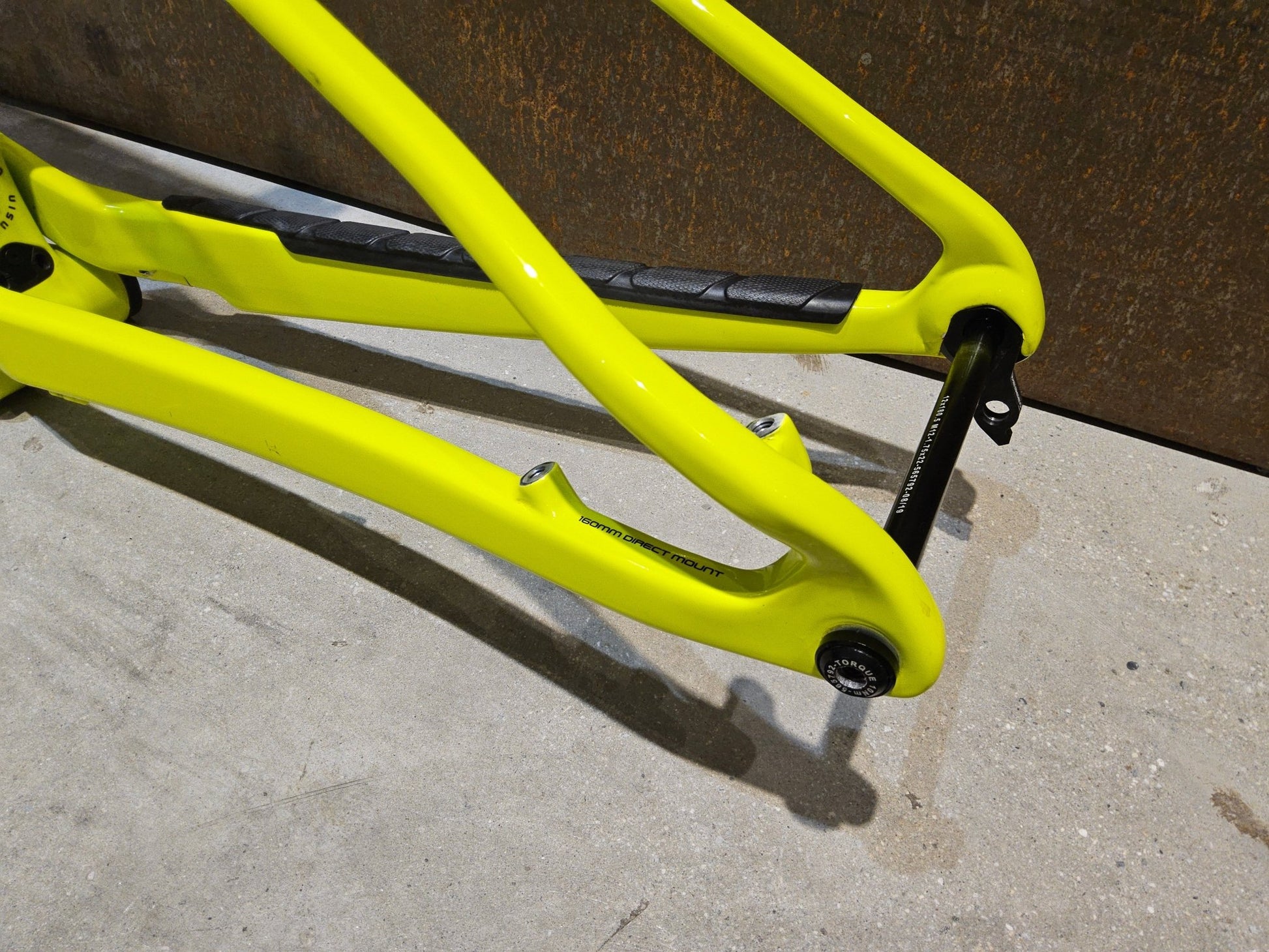 Mountainbikerahmen von Trek, TREK SUPERCALIBER GEN 1 FRAMESET INKL FEDERGABEL FOX PERFORMANCE / L vor USEDBIKES - OB.DE Hintergrund