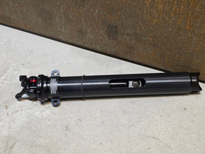 Zubehör von Trek, TREK SUPERCALIBER ISOSTRUT FOX PERFORMANCE DÄMPFER / REMOTE - LOCKOUT in variant_title vor USEDBIKES - OB.DE Hintergrund