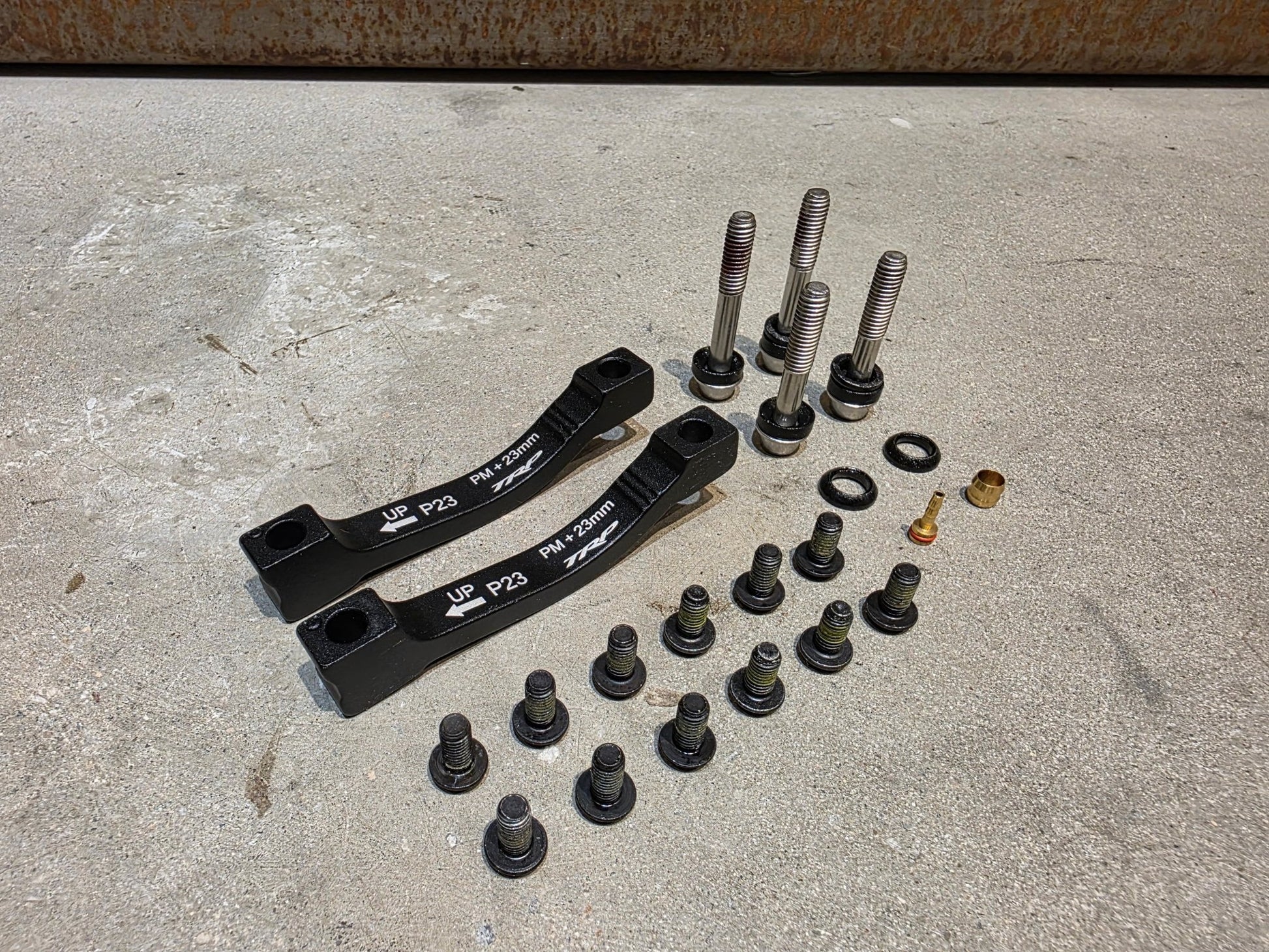 Bremse von TRP, TRP TRAIL EVO HD - M843 SCHEIBENBREMSE 203MM VORNE UND HINTEN vor USEDBIKES - OB.DE Hintergrund